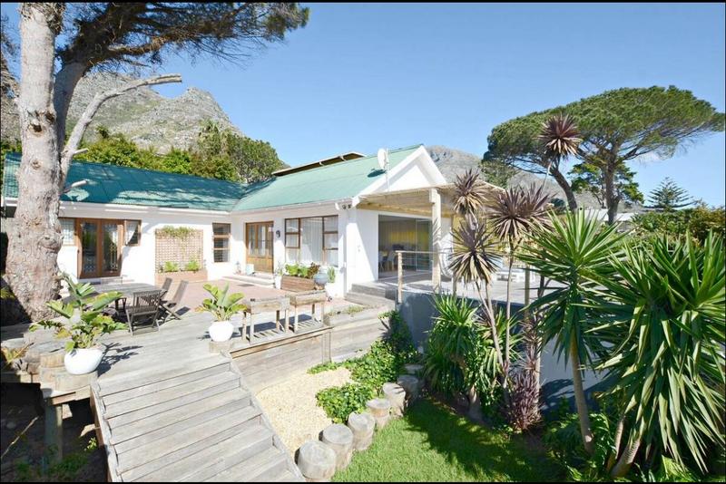To Let 3 Bedroom Property for Rent in Hout Bay Western Cape